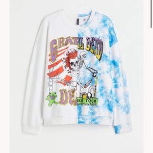 Never worn H&M crew sweatshirt